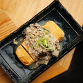 料理メニュー写真&nbsp;出汁巻きたまご～しゃもそぼろあんかけ～