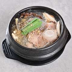 牛テールと春雨のスープ