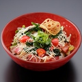 料理メニュー写真 [サラダ]ほうれん草とベーコンの温玉サラダ