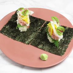 手巻き寿司　～とろたく～　２本