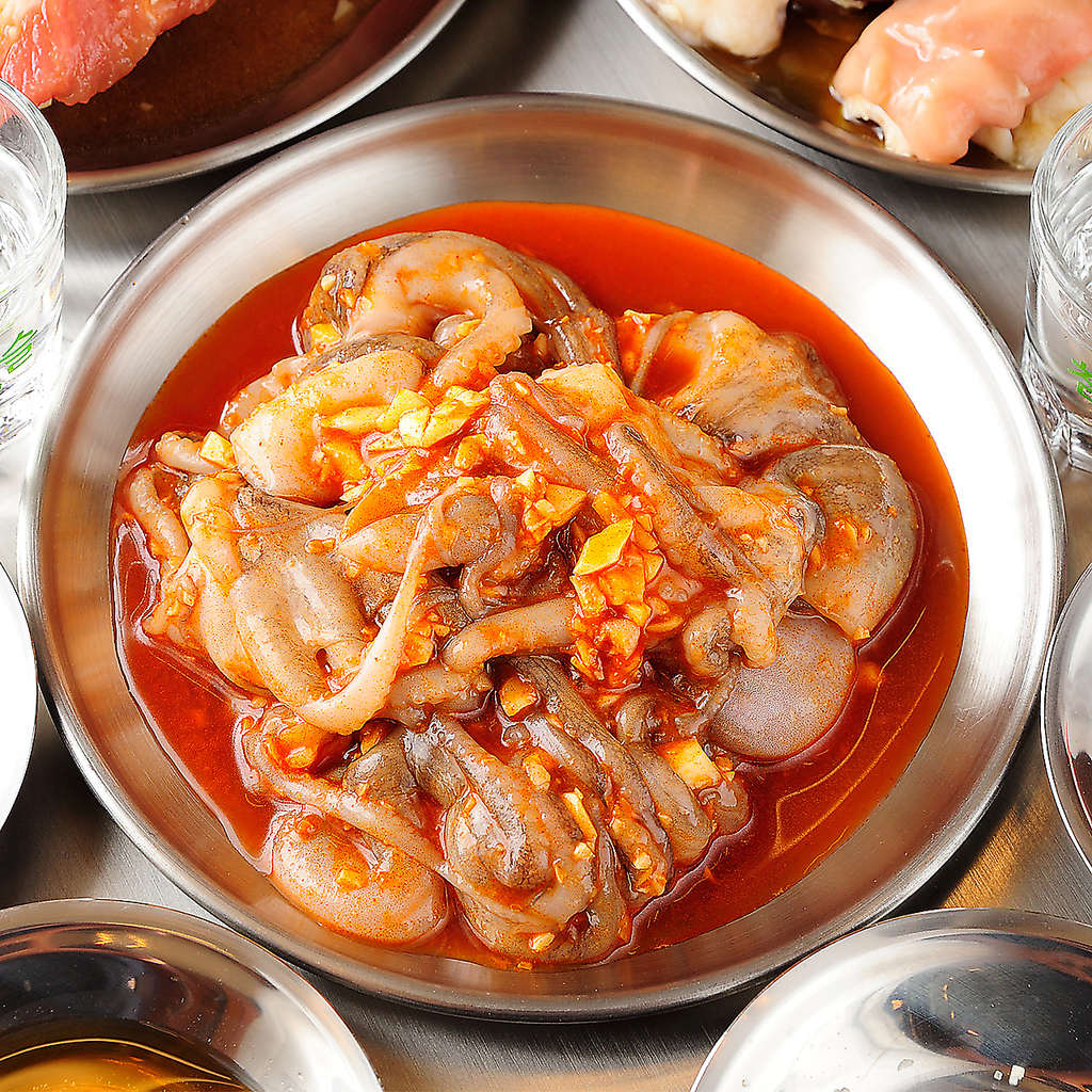 海鮮炒めや海鮮煮込みもたくさん用意しております。お肉だけじゃないですよ！