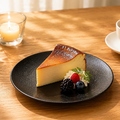 料理メニュー写真&nbsp;濃厚バスクチーズケーキ