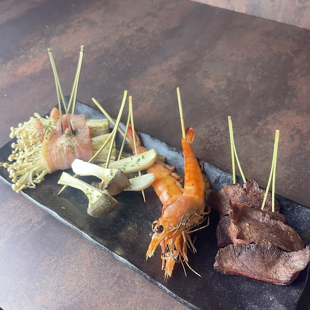 コースだけでなくアラカルトでもお愉しみ頂けます！美味しい鉄板料理は個室居酒屋JYUで決まり！