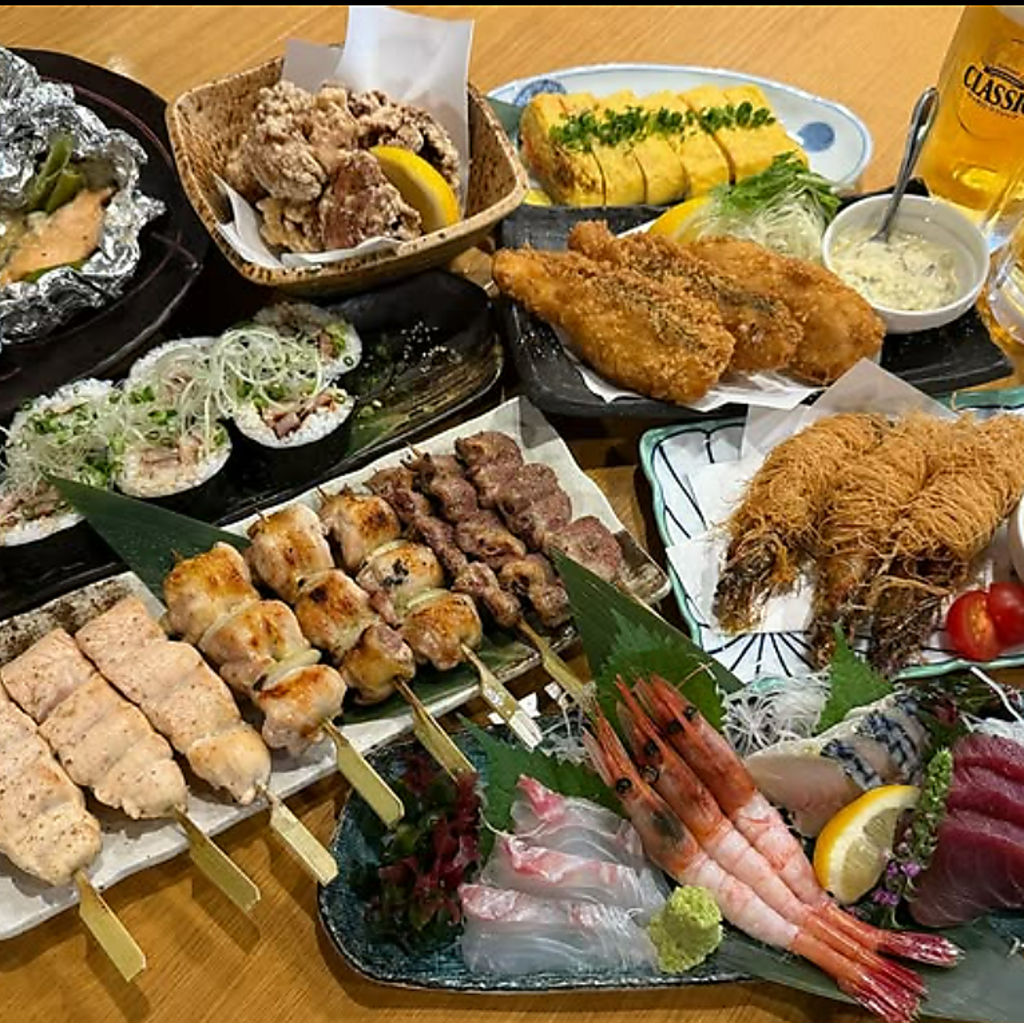 串料理や海鮮など、幅広い種類の料理を用意しています。ご友人やご家族との大切なひとときをどうぞ。
