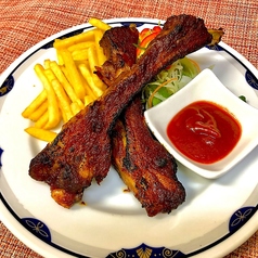 自家製BBQソースが絡む国産豚のスペアリブ セット