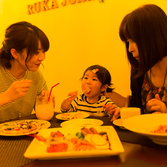 お子様連れも大歓迎！お子様用の食器もご用意致しておりますので、是非ご家族でご来店ください♪