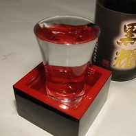 一度飲んだら忘れられない、純米吟醸生原酒「黒耀」