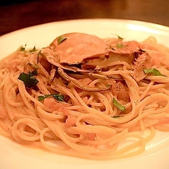 渡り蟹のトマトクリームパスタ