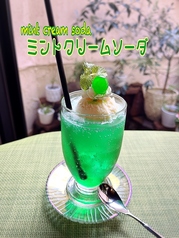 ミントクリームソーダ