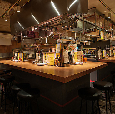 鉄板バル SOURCE 中目黒店の雰囲気1