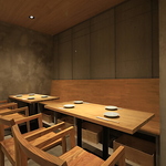 和の職人が仕上げる多彩な『鮨』と粋な『肴』をお愉しみください