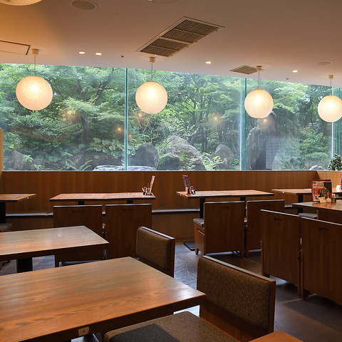 【梅田スカイビルB1F】揚げたてサクサクの天ぷらを満喫！お食事・宴会に◎