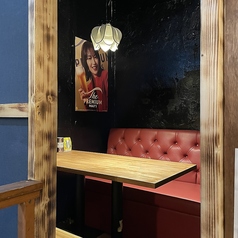 肉バーダイニング八王子の雰囲気3