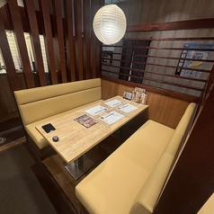 【テーブル席 | 6名様×8】