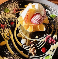 クレープパフェってなに？