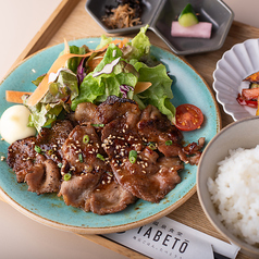 "EAT LOCAL"こだわりの地元食材たち
