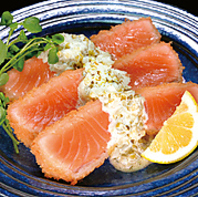 目利きの専属バイヤーが厳選した北海の食材が満載！