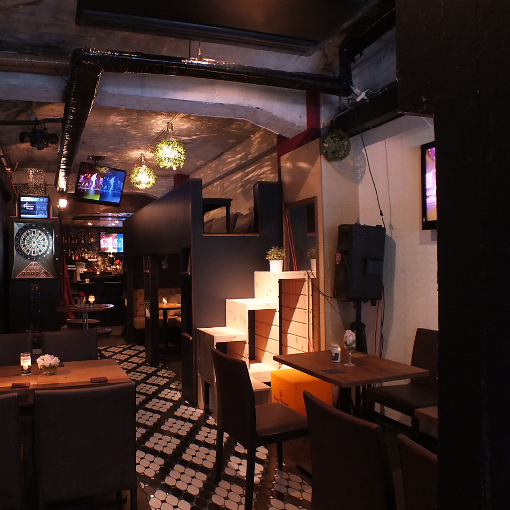 肉dining Times デザイナーズ個室 Dining Bar Root ルート 新宿店 新宿区 バー 洋風居酒屋 ダイニングバー 160 0021 の地図 アクセス 地点情報 Navitime