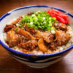 柔らかラフテー丼
