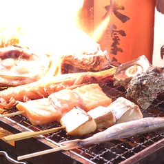 焼いて楽しい、食べておいしい【浜焼太郎】の豪快浜焼★