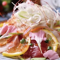 海鮮アボカドカルパッチョ