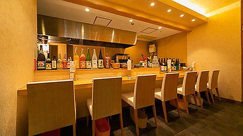店主こだわりの美味しい魚料理と日本酒をアットホームな空間でご堪能下さい♪