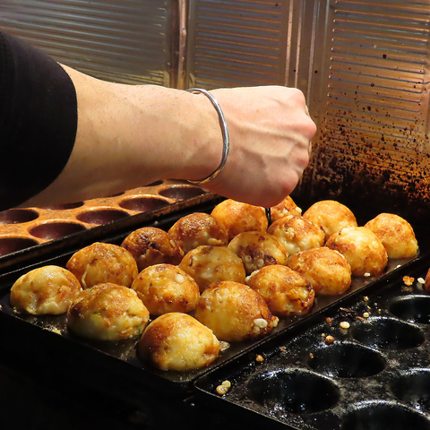 ◆たこやき◆ビール◆ハイボール◆いろいろなお味のたこ焼きとお酒が楽しめます♪