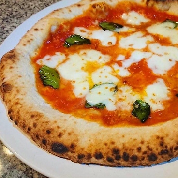 ピッツァ&バー ストレイト アヘッドのおすすめ料理1