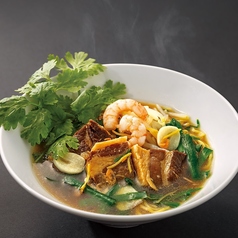パクチー香る担仔麺(タンツーメン)