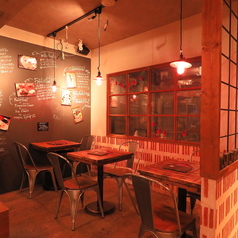 ロジウラカフェ ROJIURA CAFEの雰囲気3