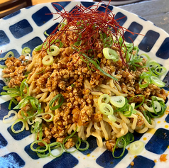 汁なし担々麺