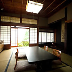 四季折々の風景を楽しみながら、心温まるひとときをお楽しみください。