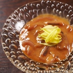 お酒が進むおつまみメニューも多数ご用意しておりますので、ぜひお好きなお酒と一緒にお楽しみ下さい