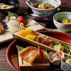 リーガロイヤルホテル広島 日本料理 鯉城 りじょうのコース写真