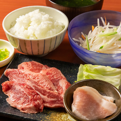 桃苑のおすすめランチ1