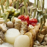 濃厚な鶏白湯スープと一緒に食す♪「て鶏あし鶏」流おでん☆季節のおすすめは、ご来店時に♪