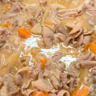 王道もつ煮込みは当店の人気メニューです♪