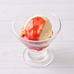 ミニサンデー ストロベリー