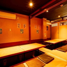 人気のお席のため、ご来店の際はご予約がおすすめです！掘りごたつ個室席は接待、会社のご宴会のほか、女子会や合コンにも最適。季節の旬のお料理もOK、コスパ◎の食べ飲み放題プランをご用意！リーズナブルに楽しんでいただけます！盛り上がること間違いナシ☆ご来店お待ちしております！