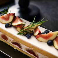 ランチタイムやティータイムも美味しく優雅なひとときを