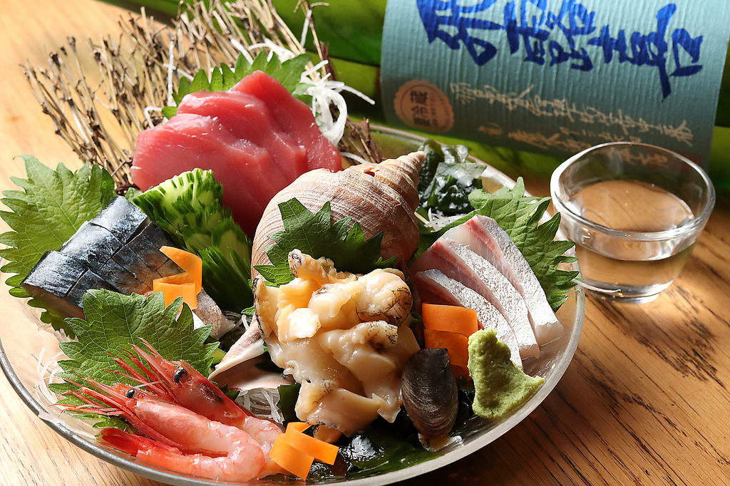 魚にもこだわり、毎日豊洲より直送しています！