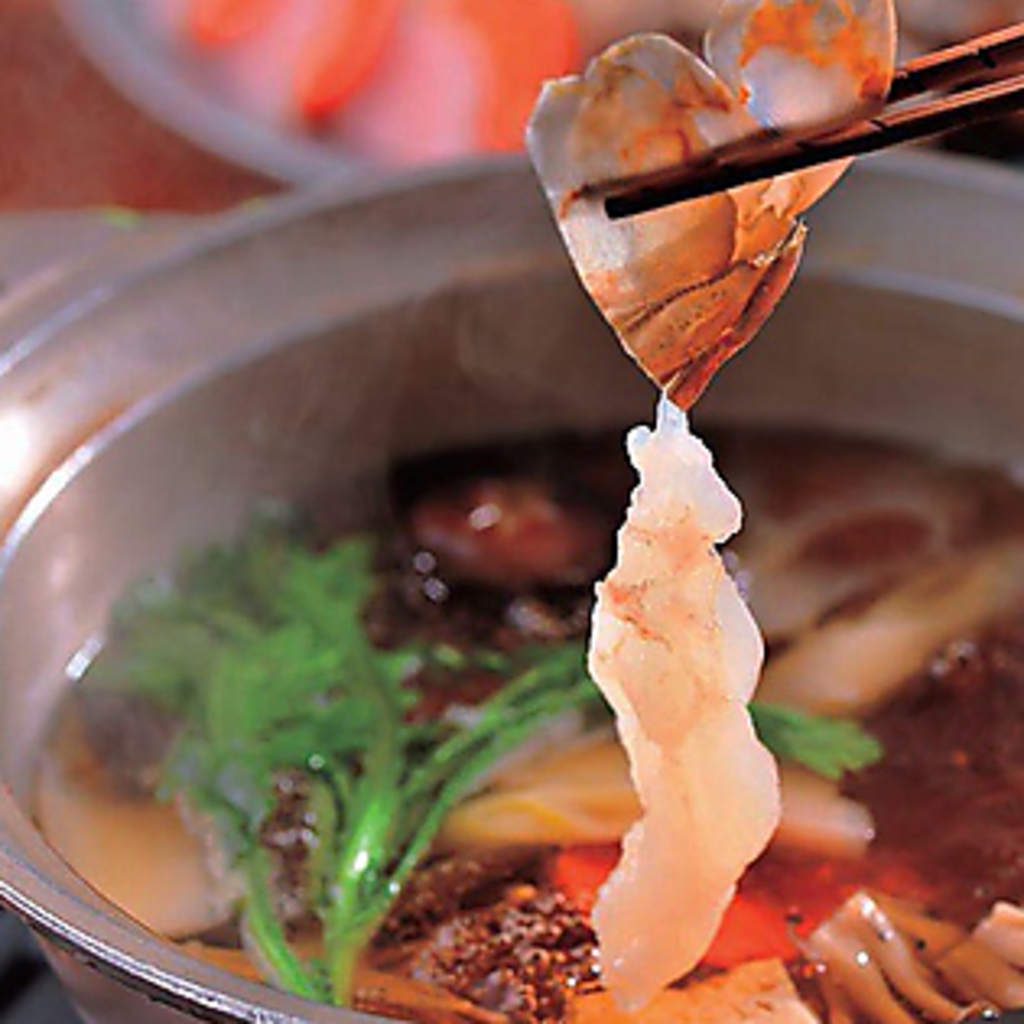 コースは30種類以上単品は200品。おいしいお酒や旬のお魚をお腹いっぱいお楽しみ頂けます。