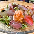 料理メニュー写真&nbsp;海鮮サラダ
