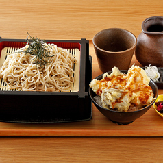 信州そばとミニ軍鶏天丼