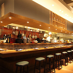 BANZAI VINO バンザイビーノ 京橋の雰囲気2