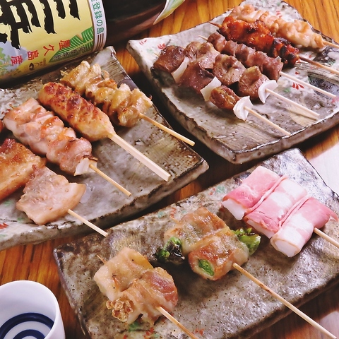 北海道産の食材をメインに、新鮮な魚介類やお寿司をお楽しみいただけます。