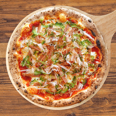 ゴーヤとスパムの沖縄ピッツァ