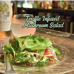 トリュフ香る　マッシュルームサラダ