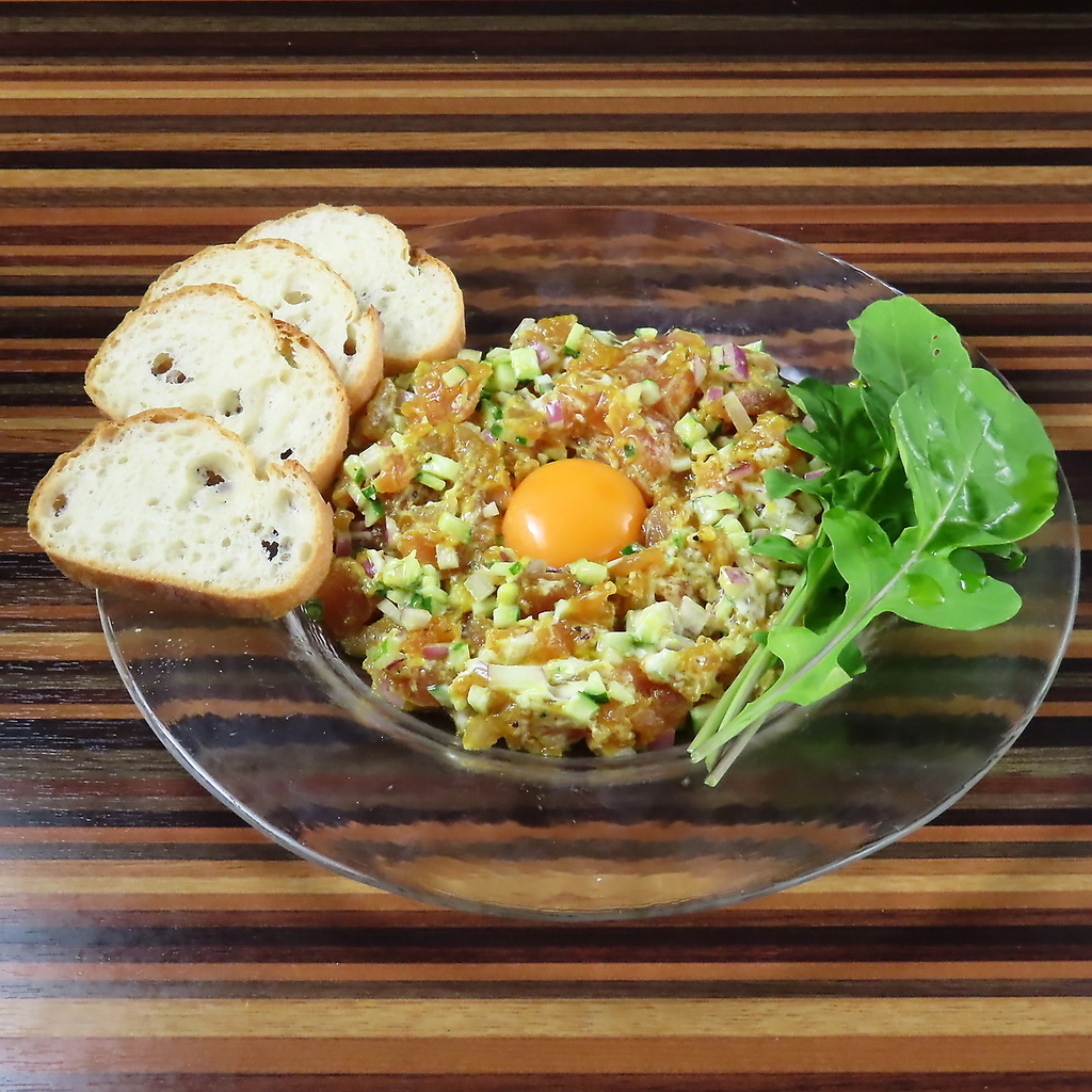 生マグロのタルタル