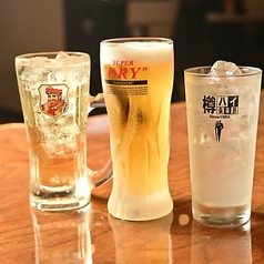 煙と香りが調和する、リーズナブルなドリンクの競演